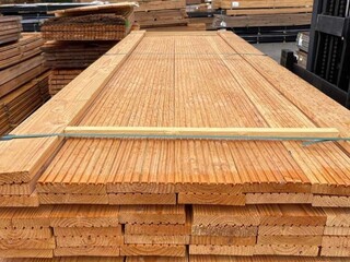 Ca. 76x Douglas Vlonderplanken, 25x140mm, lengte 300cm